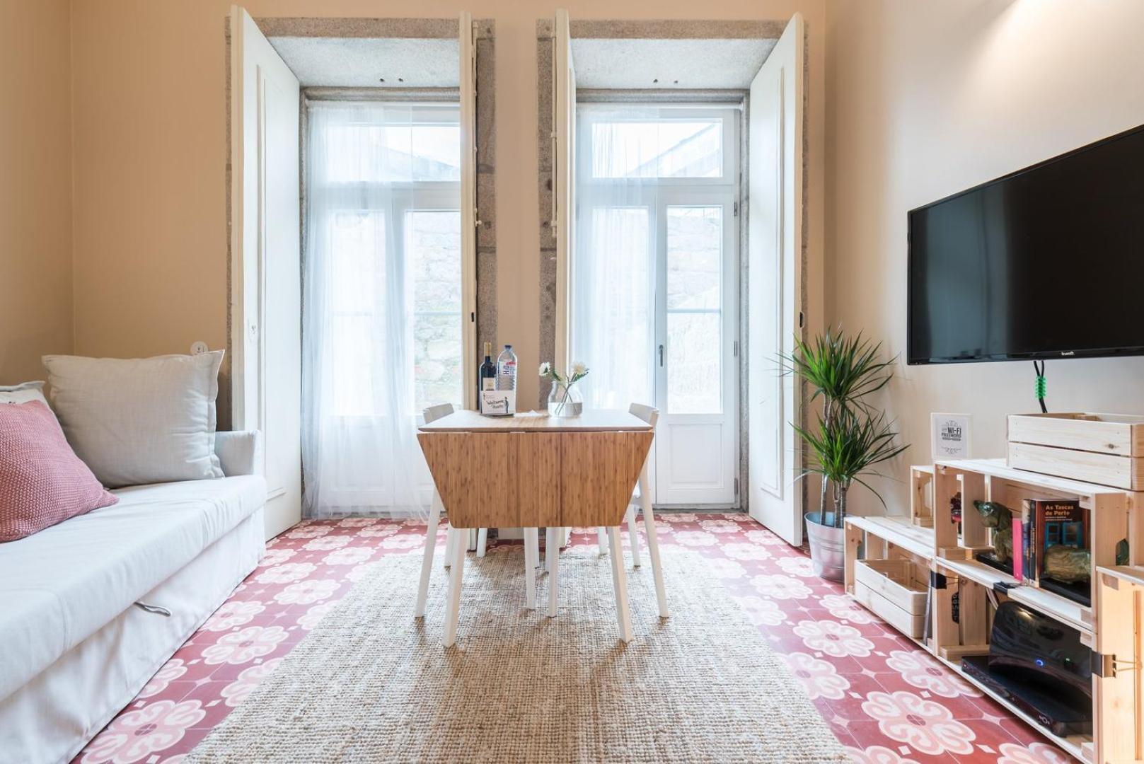 Guestready - Lofted Getaway In Downtown Porto Apartment Ngoại thất bức ảnh