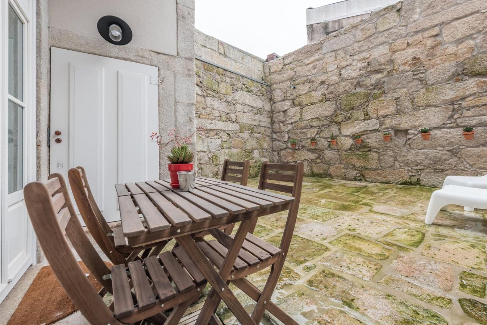 Guestready - Lofted Getaway In Downtown Porto Apartment Ngoại thất bức ảnh